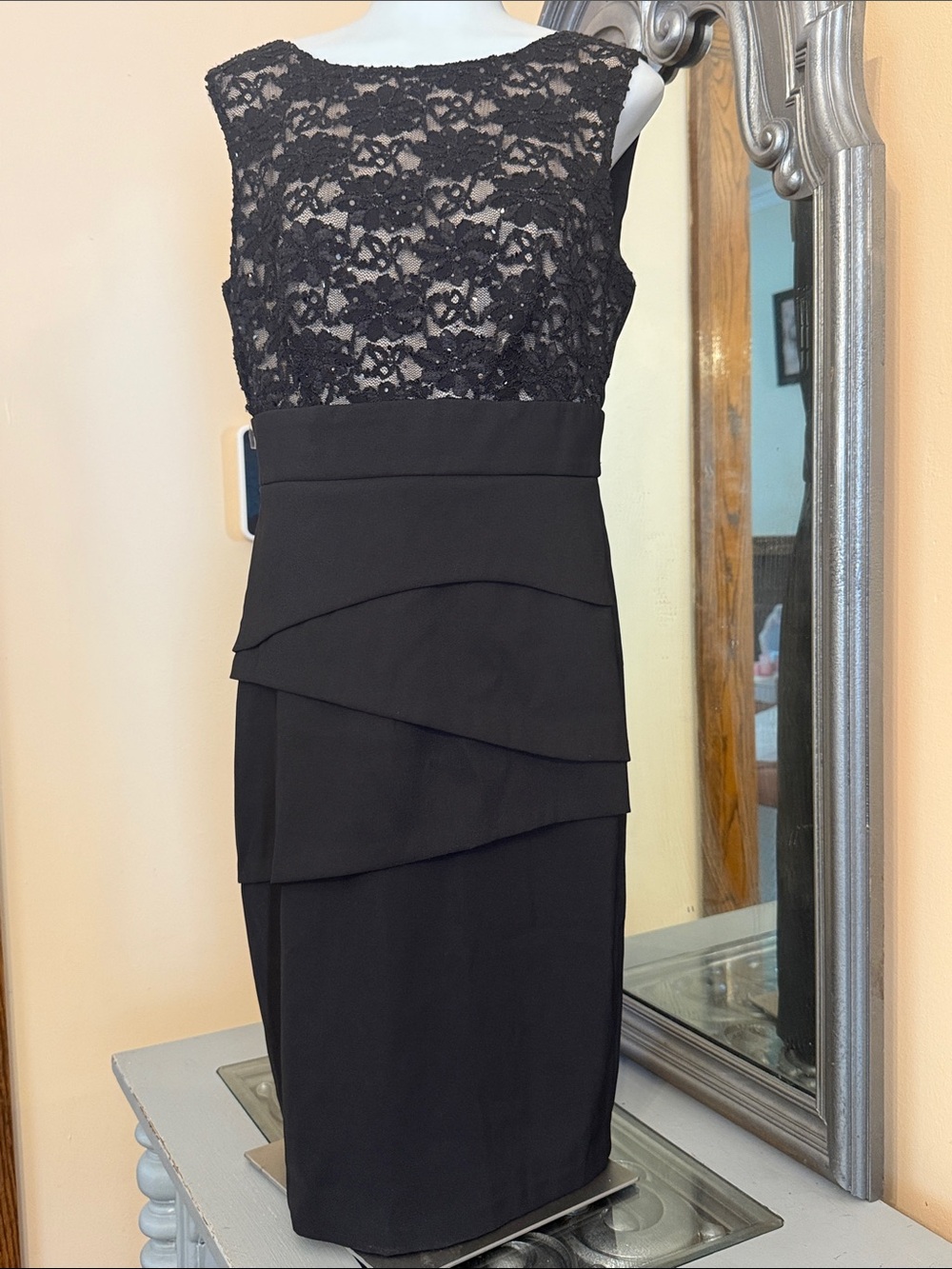 connected apparel 8P Black Nude Lace Bodice Tiered Midi Cocktail Dress
